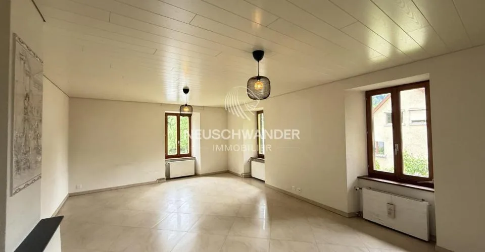 À vendre maison locative de 3 logements et 1 atelier à Soyhières