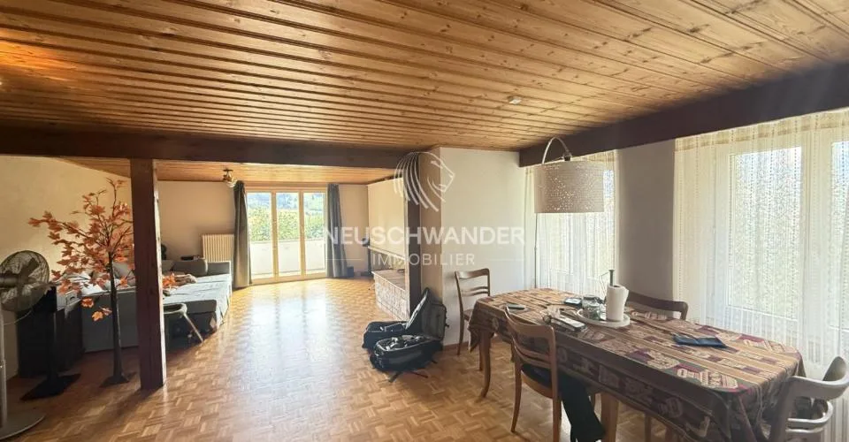 Maison locative de 3 appartements à vendre à Belprahon