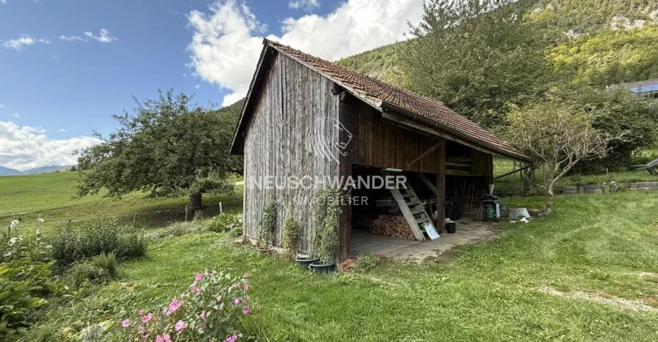 Maison locative de 3 appartements à vendre à Belprahon