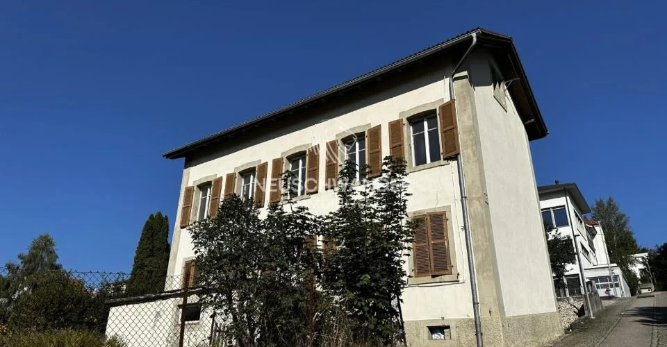 Immeuble de rendement de 3 appartements à vendre à Reconvilier