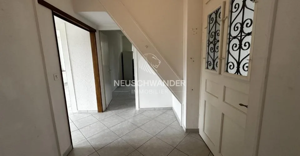 Immeuble de rendement de 3 appartements à vendre à Reconvilier