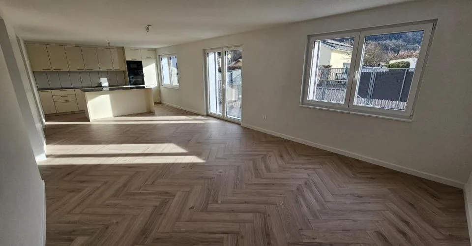 À vendre à Vicques maison de 7.5 pièces sur un terrain de 702 m²
