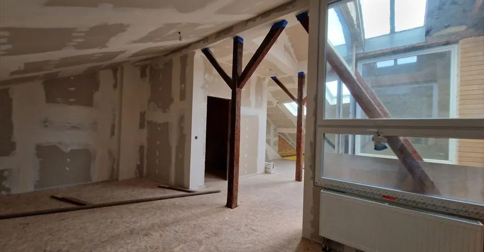 À vendre immeuble de 4 appartements et 1 commerce situé à Delémont – Foto 8 von 13