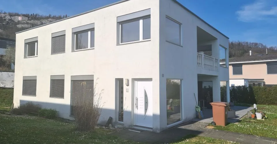 Très joli et spacieux attique de 4,5 pièces en PPE avec garage individuel