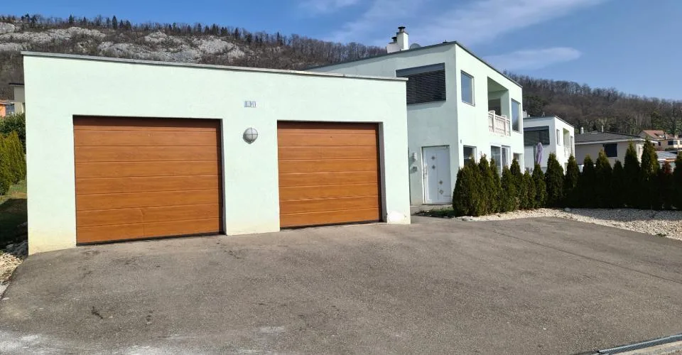 Très joli et spacieux attique de 4,5 pièces en PPE avec garage individuel