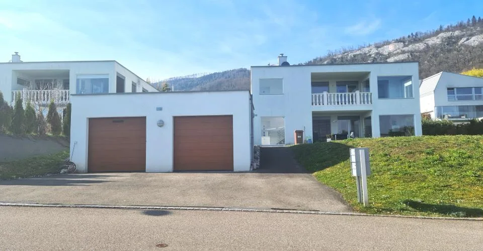 Très joli et spacieux attique de 4,5 pièces en PPE avec garage individuel