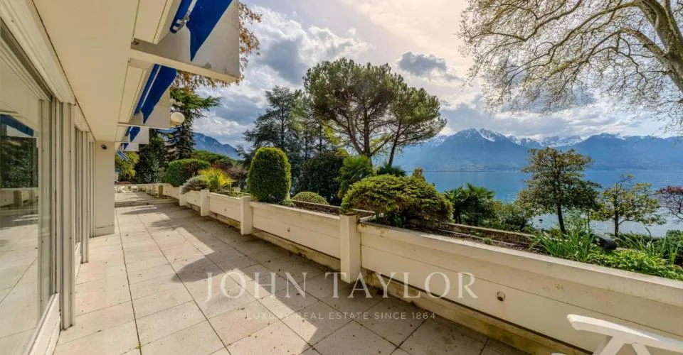 Bien rare à Montreux ? Première ligne du lac avec terrasse et panorama – foto 2 di 10