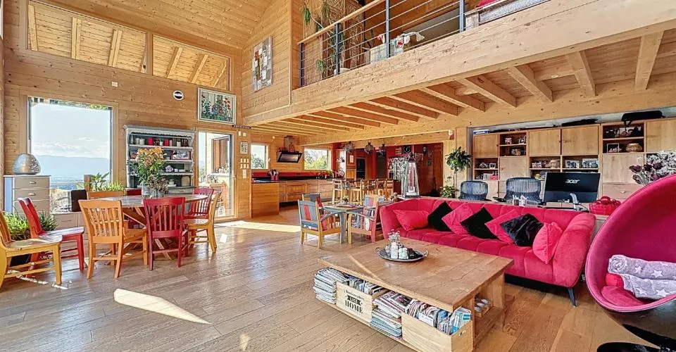 Villa d'architecte à saint-cergues (FR) avec piscine intérieure