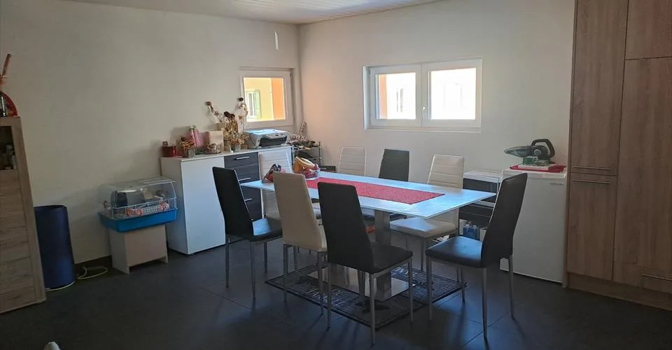 A Vendre Appartement 4,5 Pièces & Local commercial A Discuter Martigny