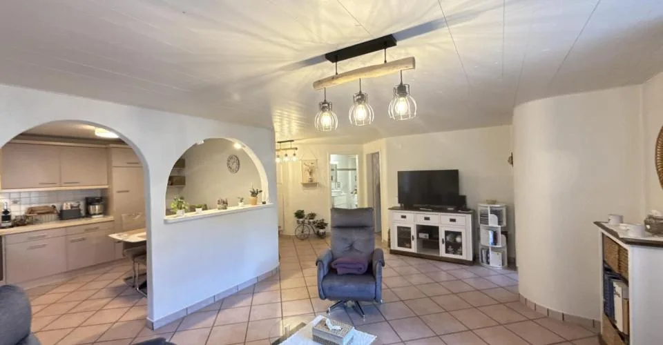 À Roches appartement de 3.5 pièces à plain-pied à vendre