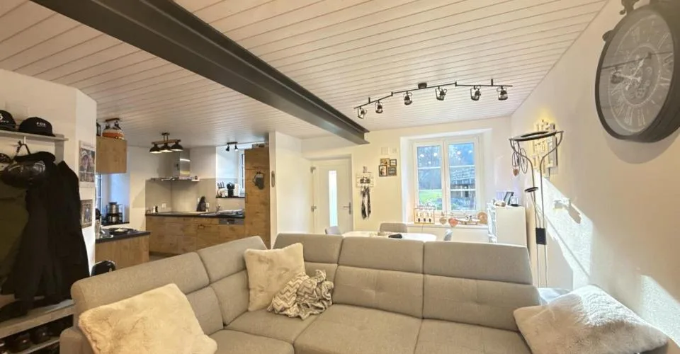 À vendre à Roches appartement de 3.5 pièces à plain-pied