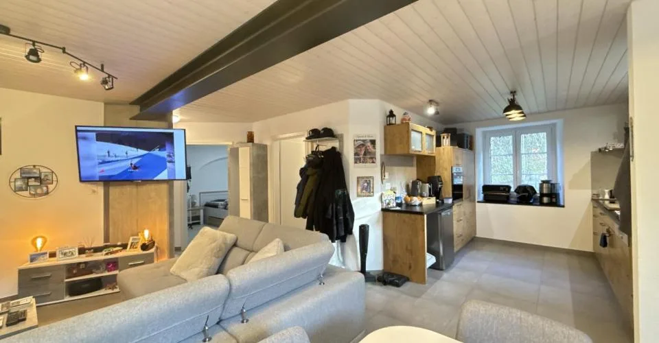 À vendre à Roches appartement de 3.5 pièces à plain-pied