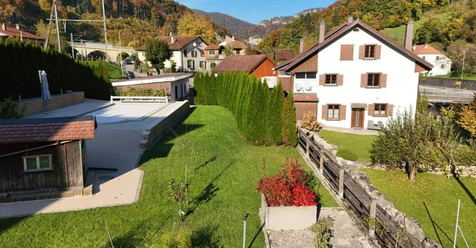 À vendre à Roches appartement de 5.5 pièces en duplex