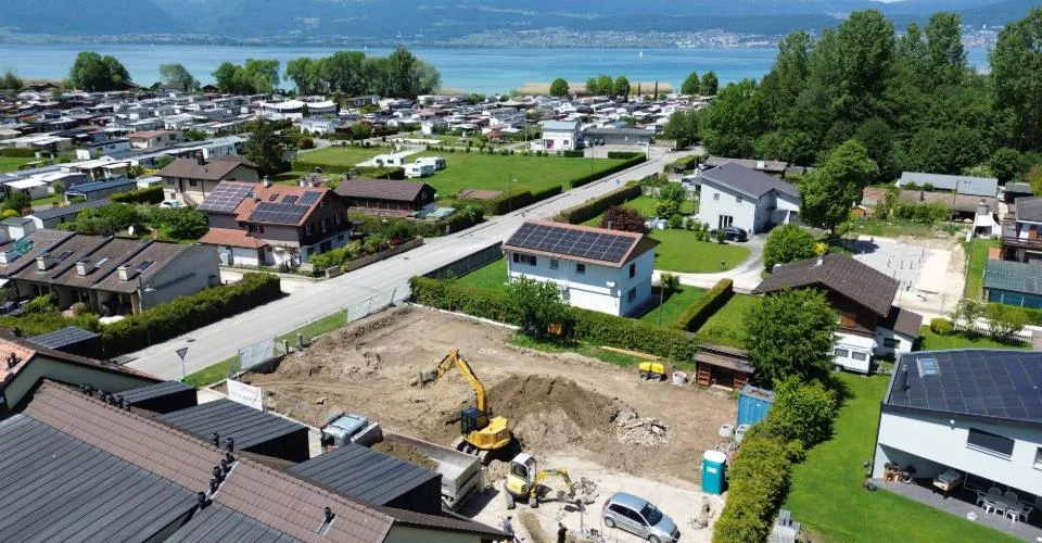 VILLAS CONTIGÜES EN PPE AU BORD DU LAC !