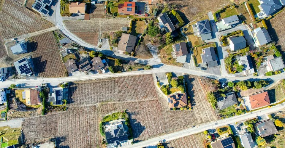 EXCLUSIVITE Splendide terrain à bâtir de 804m² à Miège (Noble-Contrée) – foto 6 di 8
