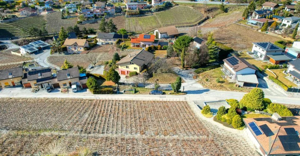 EXCLUSIVITE Splendide terrain à bâtir de 804m² à Miège (Noble-Contrée) – foto 4 di 8