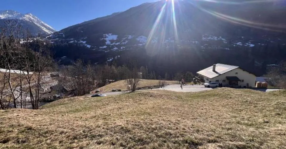 Parcelle avec vue dégagée à Vissoie