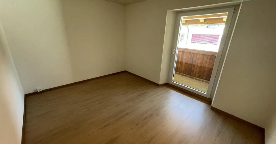 Maison mitoyenne entièrement rénovée à Alle
