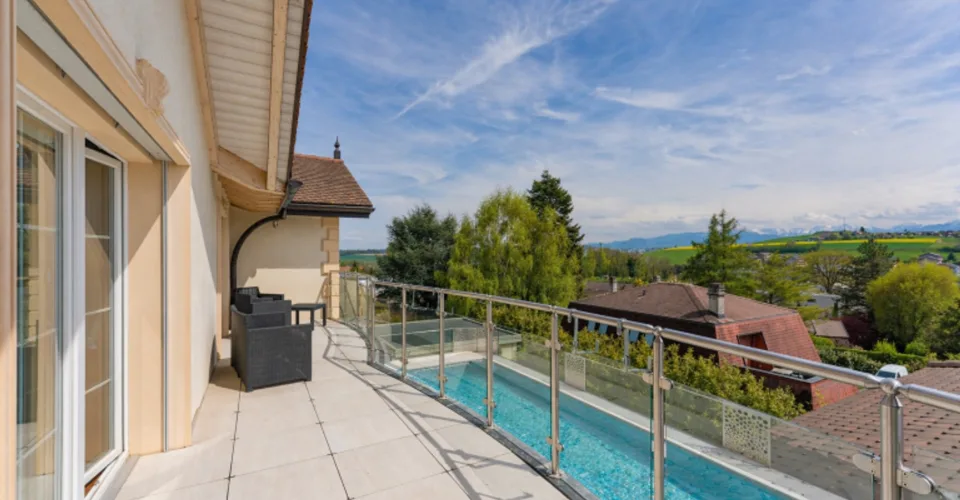 Maison d'exception à Granges-Paccot, fiscalité attractive – Foto 10 von 13