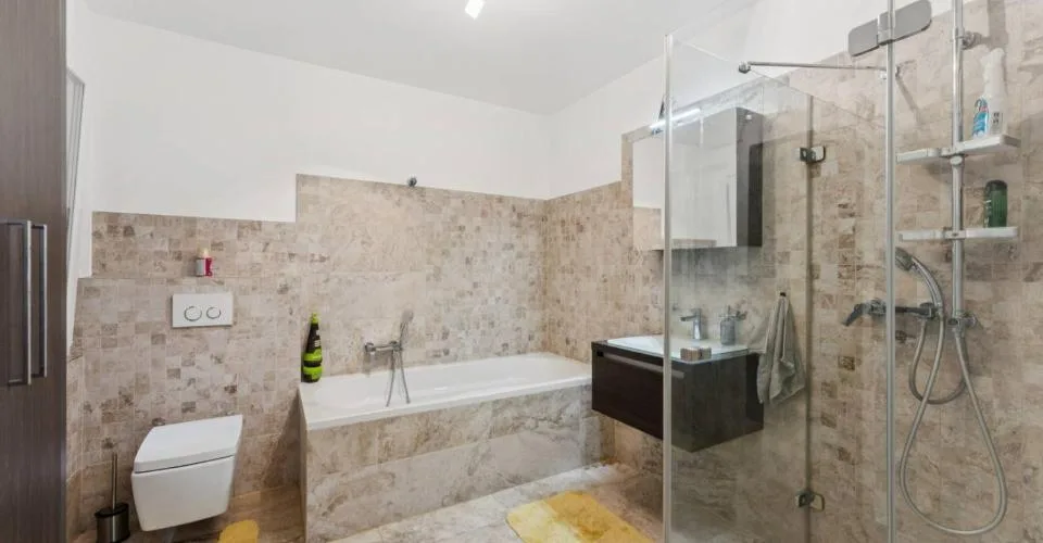 Maison d'exception à Granges-Paccot, fiscalité attractive – Foto 12 von 13