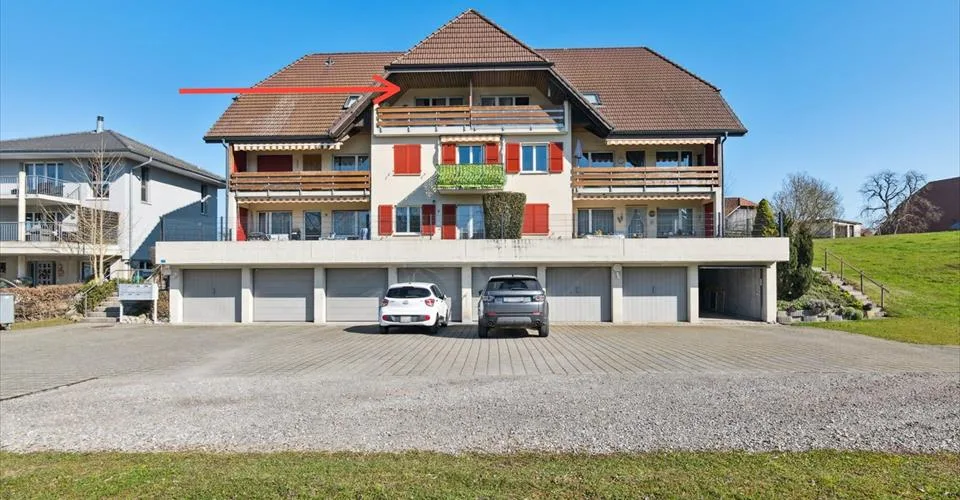 Charmant appartement mansardé avec vue sur la verdure