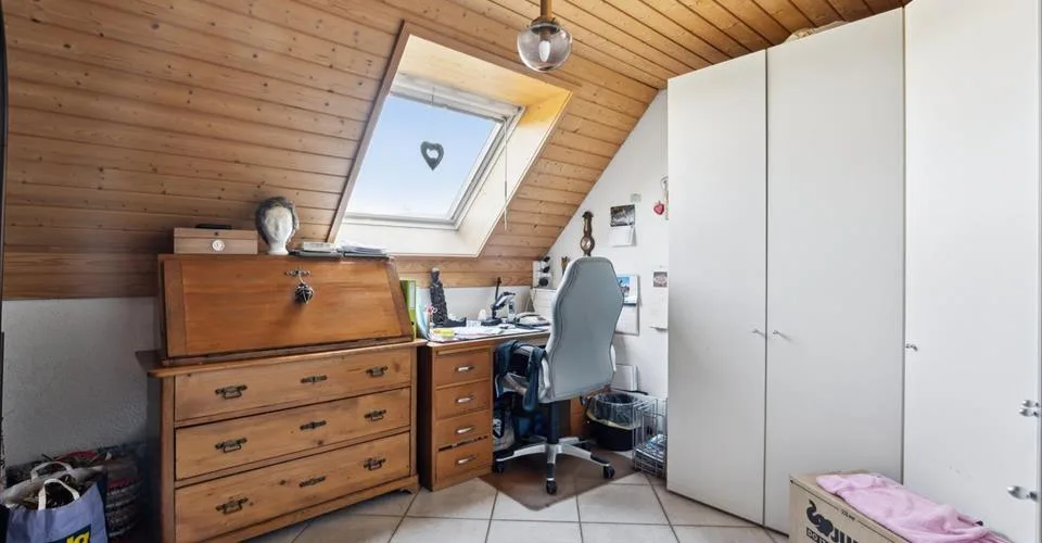 Charmant appartement mansardé avec vue sur la verdure