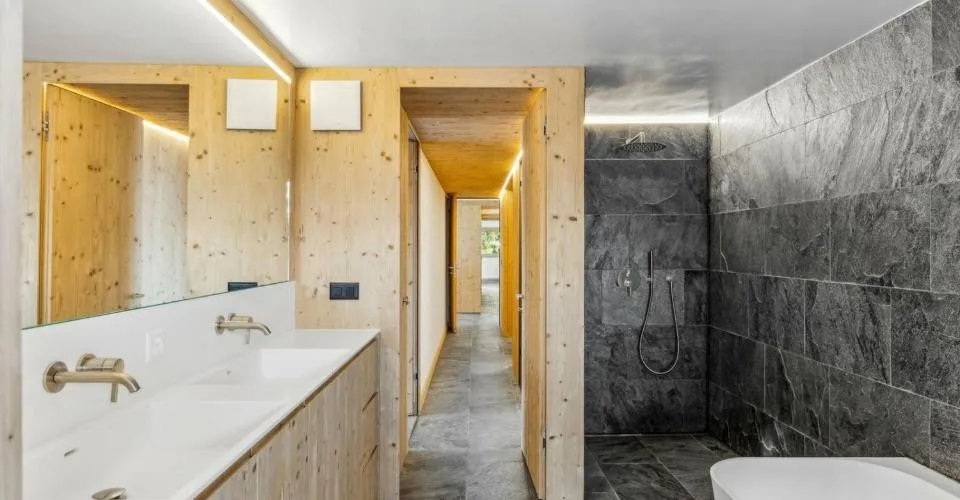Rare duplex avec jardin, ski-in & ski-out, vue sublime! – Foto 4 von 13
