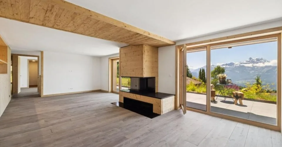 Rare duplex avec jardin, ski-in & ski-out, vue sublime! – Foto 12 von 13
