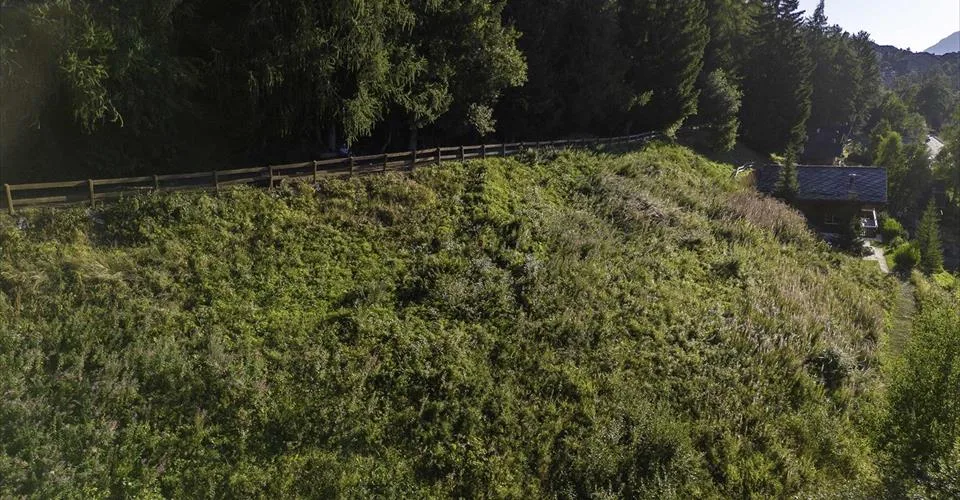 Deux terrains constructibles, libres de mandat avec accès au Bisse – photo 10 sur 12