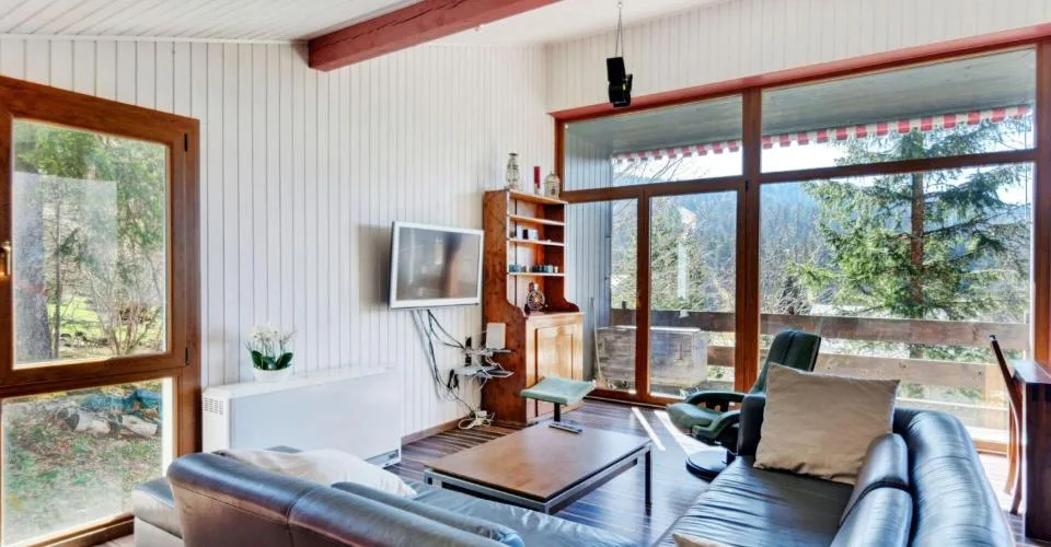 Les Savagnières, joli chalet de 4.5 pièces en pleine nature avec garage – Foto 6 von 13