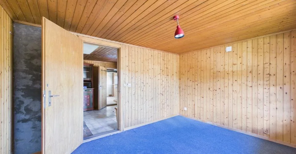 Maison à démolir avec projet de construction approuvé à vendre