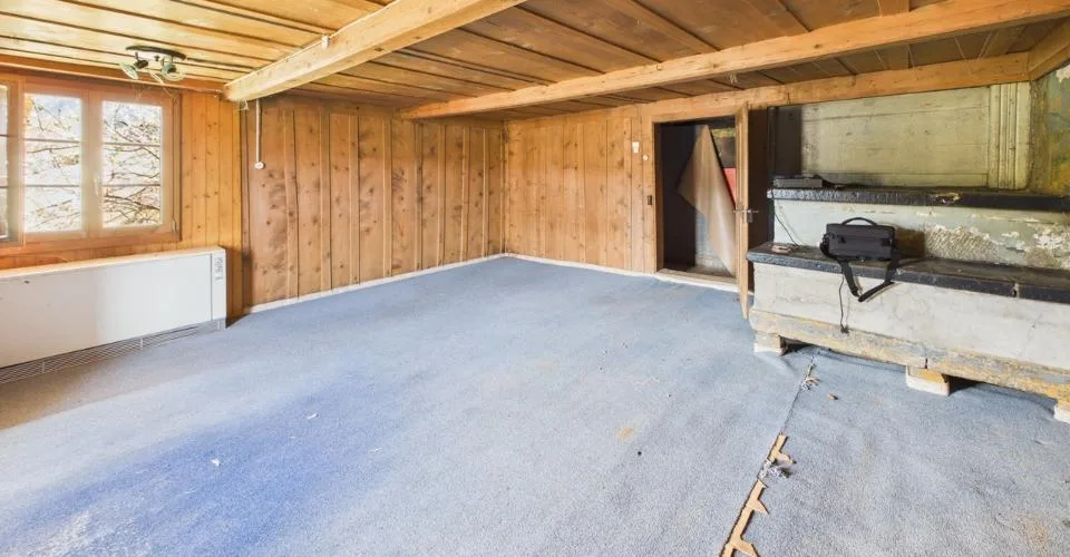 Maison à démolir avec projet de construction approuvé à vendre