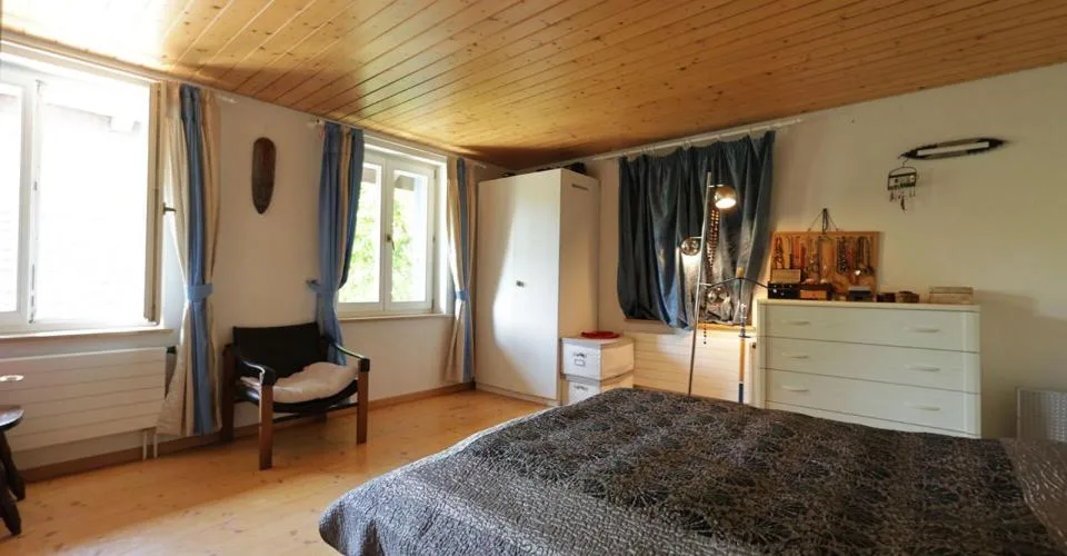 En exclusivité - Maison de charme de 7.5 pièces avec parcelle de 2'000 m2 – Foto 12 von 13