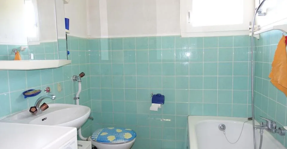 RESERVEE Les Reussilles - Maison de 6 1/2 pièces avec remise