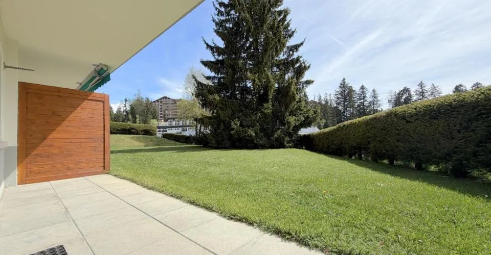 VENDU - VENDU - VENDU - Studio à vendre à Crans-Montana – Emplacement calme, terrasse ensoleillée et fort potentiel. VENDU - VENDU - VENDU -