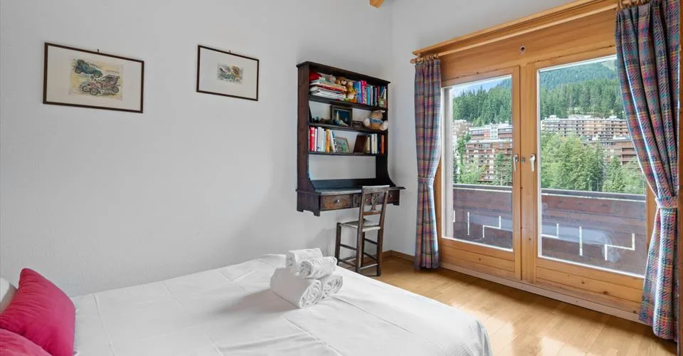 Spacieux appartement 4 chambres centre Crans et golf