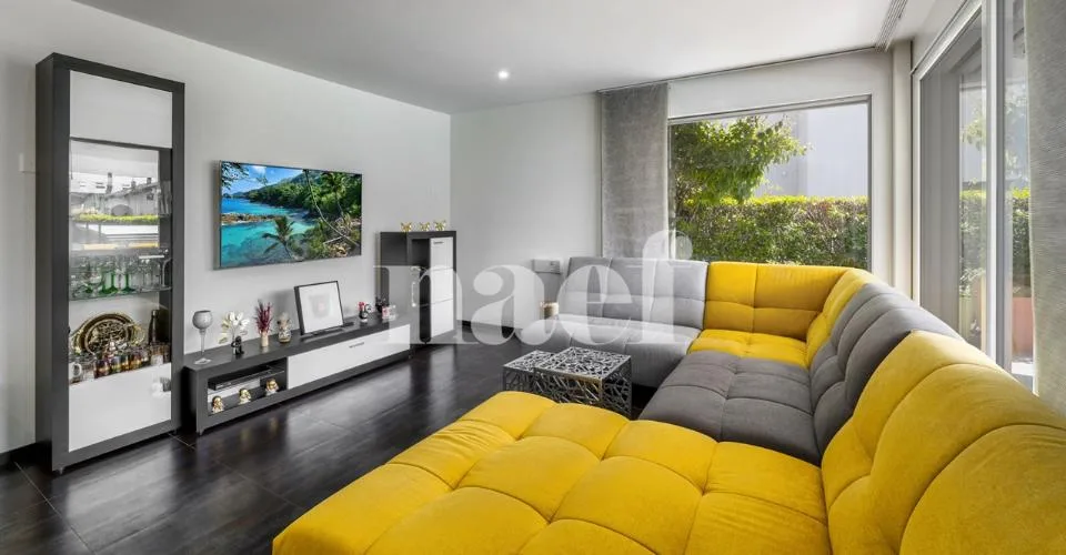 Magnifique maison individuelle de 6.5 pièces avec studio indépendant et piscine extérieure à vendre à Bex