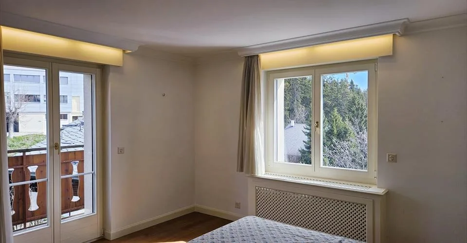Appartement 4,5 pièces meublé avec vue imprenable sur les sommets alpins et surplombant Crans