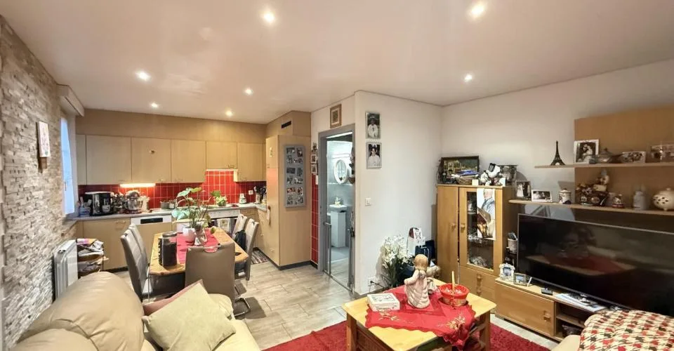 À vendre à Courrendlin maison de 4.5 pièces