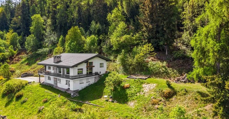 A vendre villa avec vue panoramique en résidence principale ou secondaire