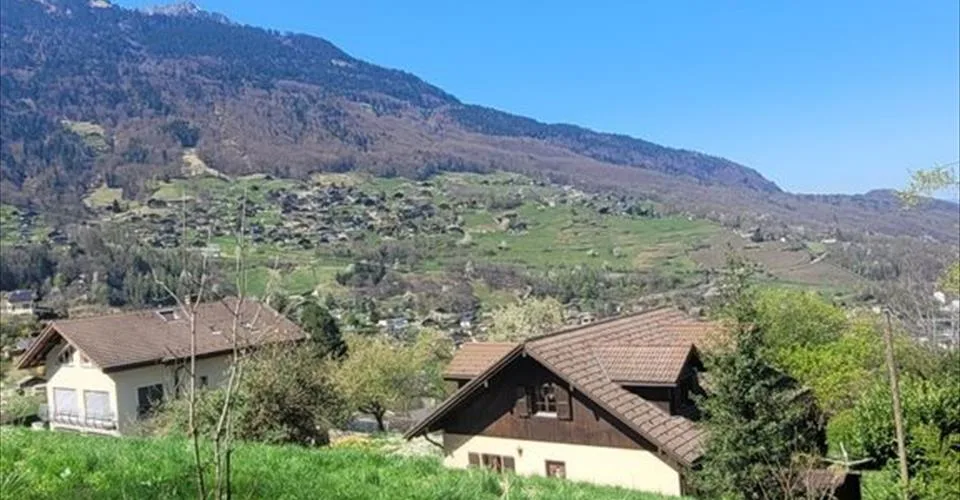 Magnifique terrain à vendre à Choëx