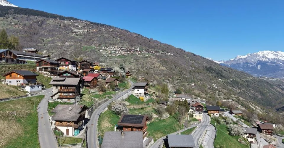 A vendre terrain bien situé à Euseigne – Foto 6 von 7