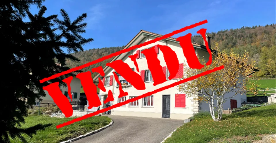 VENDU - Maison de 7 pièces avec jardin, ateliers (+100m2), 3 garages à Sonceboz