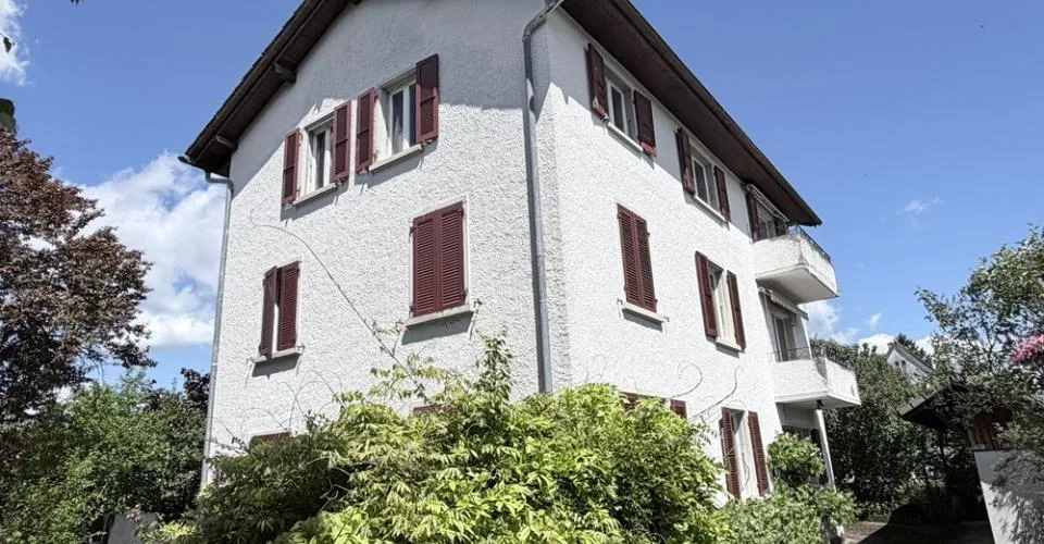 Maison familiale de 3 appartements, Courrendlin - 737000