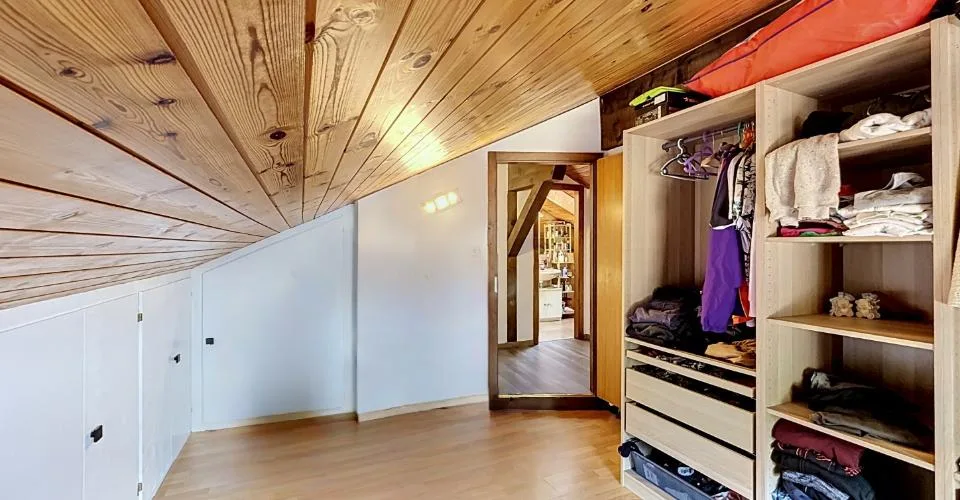 Maison villageoise rénovée de 2 appartements