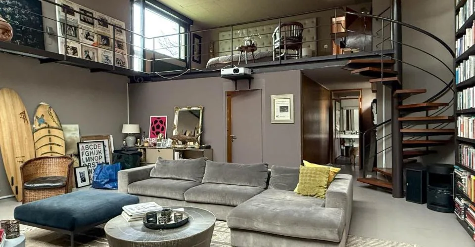 Icône architecturale des années 70 : vie de loft extravagante sur la Côte d'Or – photo 14 sur 24