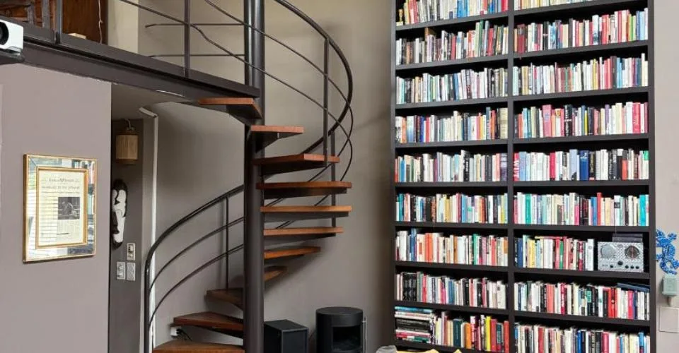 Icône architecturale des années 70 : vie de loft extravagante sur la Côte d'Or – photo 18 sur 24
