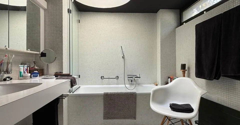 Icône architecturale des années 70 : vie de loft extravagante sur la Côte d'Or – photo 23 sur 24