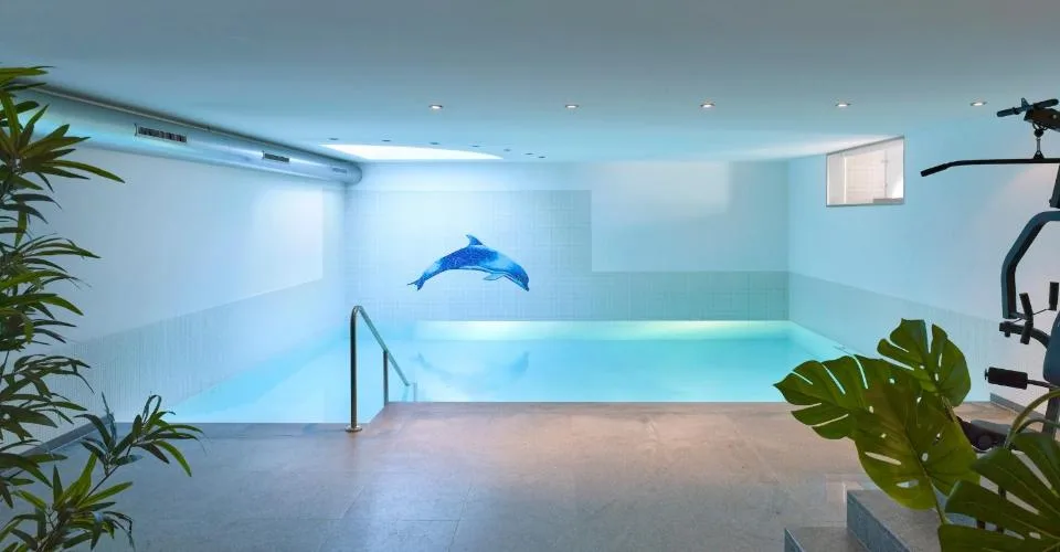 Exklusive Villa mit Hallenbad, Sauna und Garten auf dem exklusiven Wartenberg in Muttenz – Foto 14 von 28