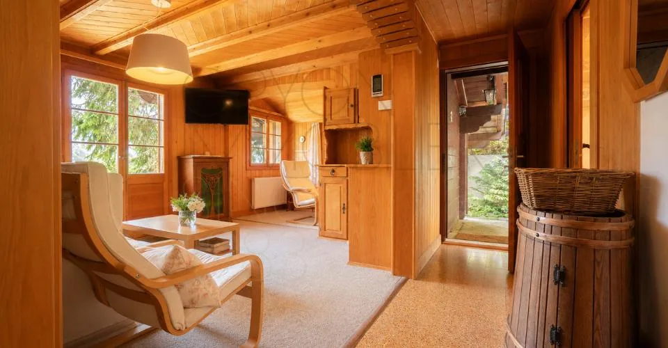 Chalet de 4,5 pièces à rénover à Gryon, vue et calme – photo 19 sur 24